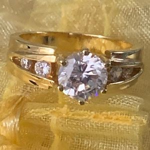 Round CZ Channel Setting CZ Gold Ring 9 w/Gift Bag